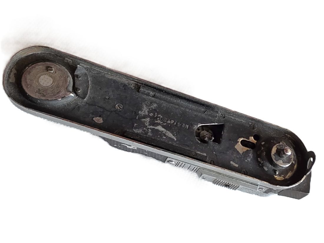 20260529-10 Leitz Flash Synched Baseplate for the IIIc (SELSEY). No Synch lead