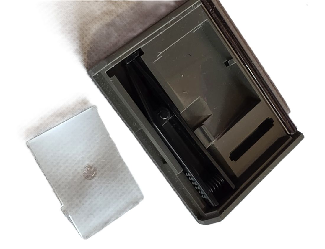 20260529-13 Nikon Focusing screen (Split-Image & Microsprism) for FM2/FE2/FM3a, with Tweezers & keeper case