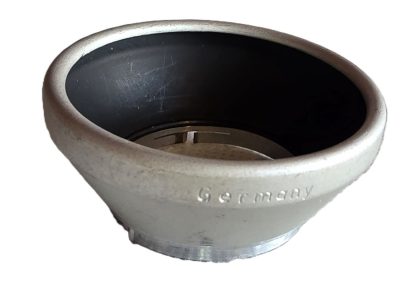 Zeiss Ikon 28.5mm push-on white metal lens hood (1110)