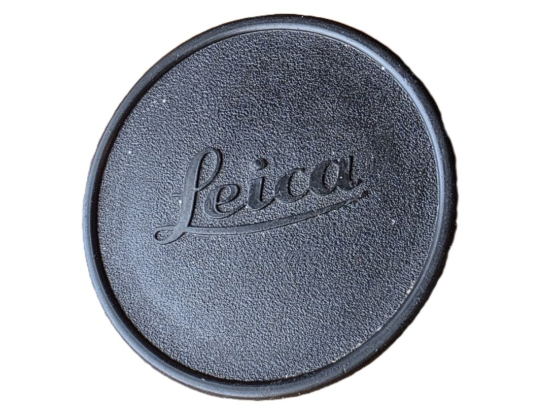 20260612-111 Leitz Leica 42mm Push-on black plastic cap for use with the reversed IROOA/ITDOO Leica M lens hoods