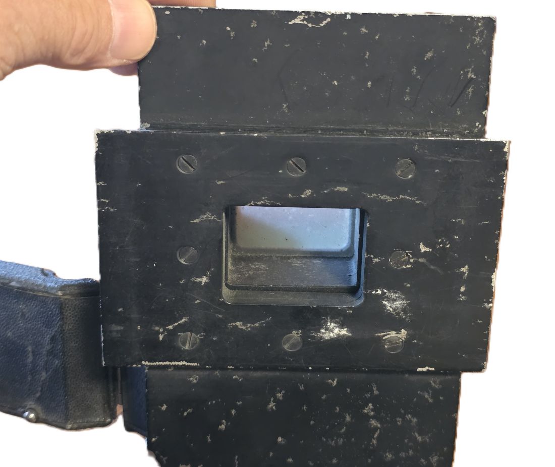 20260717-42 Kodak AG Dr Nagel 9x12cm folding plate camera with Kodak 105mm f4.5 Anastigmat lens in Compur shutter. Fitting with a sliding 35mm Film Holder with Miniature Kodachrome adapter, RARE BACK