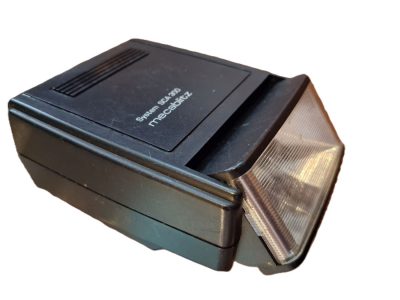Metz 32CT3 Electronic Flashgun with swivel & tilt functions